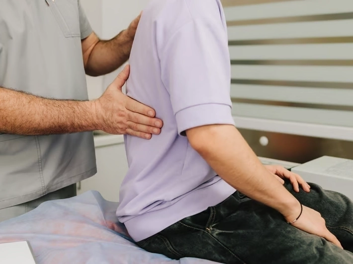 Professional Emergency Chiropractic Care services by Advanced Injury Care Clinic in Hendersonville, TN — licensed Chiropractor provider